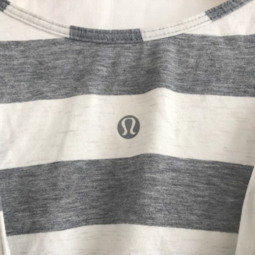 Lululemon 4 Stripe Top